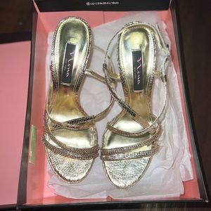 Strappy sliver shoes